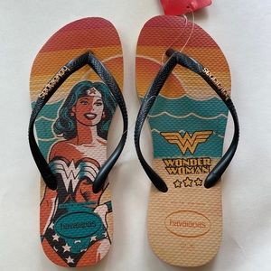 Wonder Woman Havaianas BNWT
